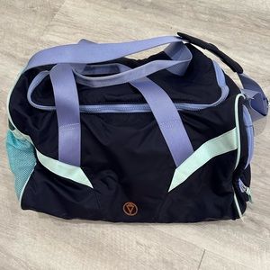 Great Condition Ivivva Athletic Bag